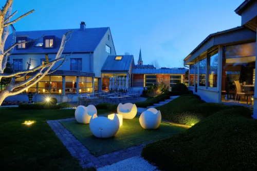 Le Côté Vert Hotels in Waterloo