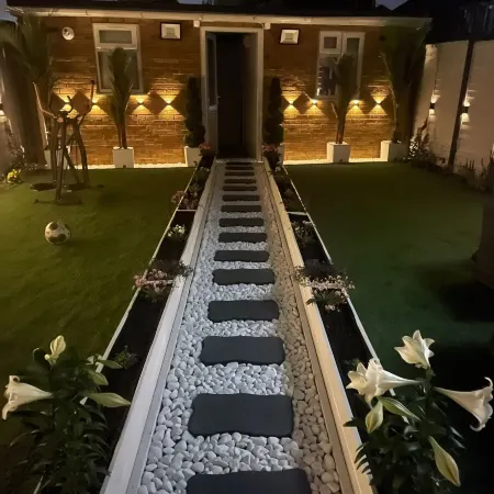 North Avenue Guest House Ltd, Heathrow Airport-Free Parking