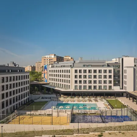 The Carabanchel Episode Отели рядом с достопримечательностью «Карабанчель»