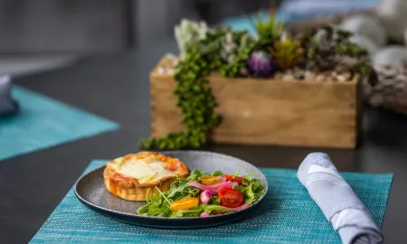 The Elser Hotel Miami - An All-Suite Hotel Отели рядом с достопримечательностью «Литл Хайти»