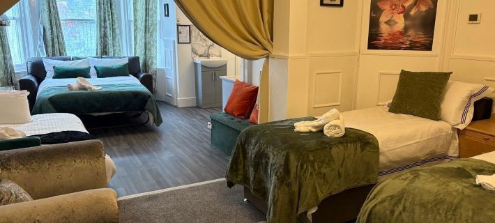 Athol House Hotels in Douglas
