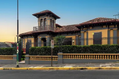 Hotel Majestad Hotels in 