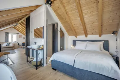 Studio Apartments Yucca, 2-Min to the Beach and 5 to Trogir Hotels in 