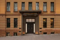 Capella Sydney Hotels near Sydney Harbour Bridge