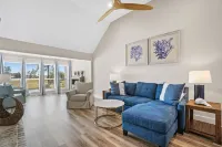 Bay Point Golf Villas by PHG Các khách sạn ở Upper Grand Lagoon