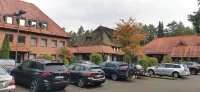 Heidehotel Soltauer Hof - parking