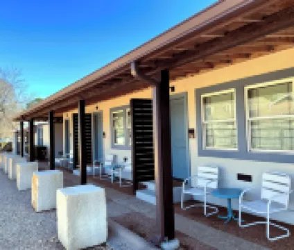 The Dixie Motel Brenham