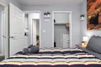 Lovely 1 bedroom unit, centrally-located [3]