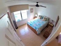 Enjoy the sunset at OCEAN FRONT 1BR Apartment - pool on site! Hotels in Holualoa