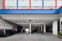 Grand Allison - parkir