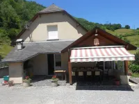 large capacity village house