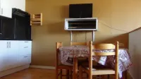 Large first floor studio in a peaceful building: no smoking, pets not allowed