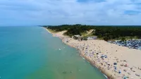 Private Downtown Apt, King Bed, Jet Bath, Fireplace, Grill, near Indiana Dunes