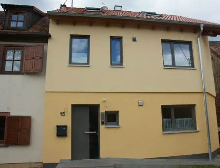 Quiet and Spacious Holiday Apartment 'Burgblick' Отели в г. Мондфельд