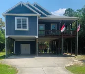 Fabulous place close to all that Oak Island has to offer!