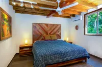 Private retreat with jungle spa, short walk from quiet beach