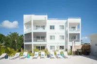 Private Seven Mile Beach Club with Roof Terrace, Amazing Pool Pavilion