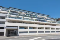 Magic Sunsets & Waterfront Views Apartment Hoteles en 