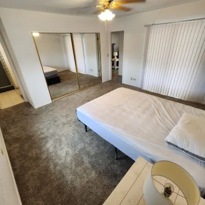 Spacious Ample Parking Across from shops & Fast Food. Multiple Family Friendly