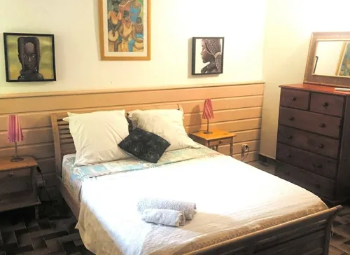 T3 Montana 2, DESHAIES, 350 m Grande Anse, 5/7 people, 2 bedrooms + living room, terrace. Hotels in Deshaies