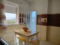 Appartement Cozy à 3mn de l'aéroport et de la plage Hotels in Bejaia