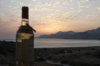 Makrigialos: Artemis holiday Villa with private swimming pool, sea view, Wifi Hotels in Makris Gialos