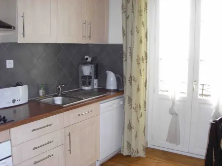 Apt T3 duplex Ax les Thermes center