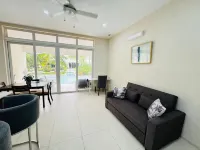 Modern 1 BR KING Bed with Pool NR Beaches Hotels in Oistins