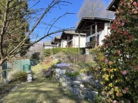 Cozy vacation apartment with lake view, quiet location