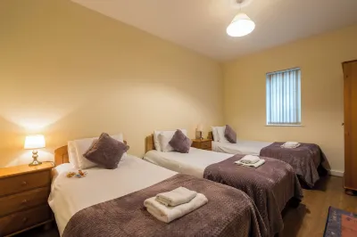 The Courtyard Apartments Hotels in Carrick on Shannon
