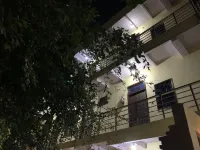 Ashish Guest House