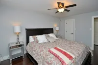 PRIVATE CONDO IN SPRING BRANCH