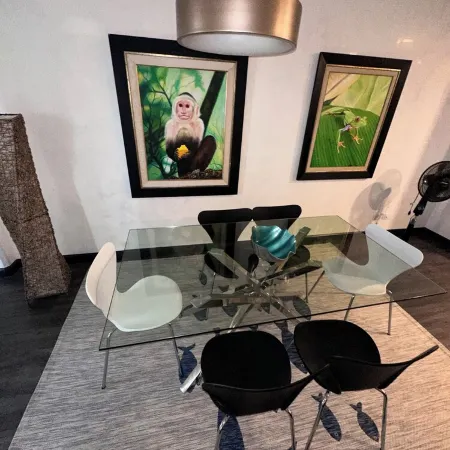 Ocean & Mountain View -2 Bedroom apartment
