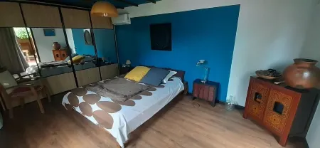 Charming lodge type apartment next to the beach