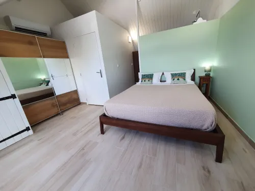 Pinel Sublime apartment in residence SEA VIEW