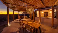 EcoVilla - Private Heated Pool Ocean View & Walk to Beach