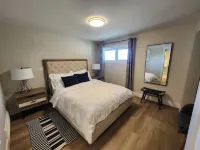 New pet friendly house with amazing mountain and water views