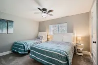 Golden Gate Getaway 4 Bedroom Home by RedAwning - Balkoner