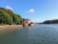 Goldfinch Hotels in Angle