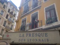 Hôtel de la Croix-Rousse Hotels near 4th arr.