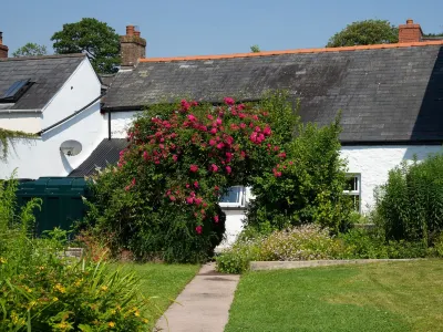 3 Horse Pool Road Hotel di 