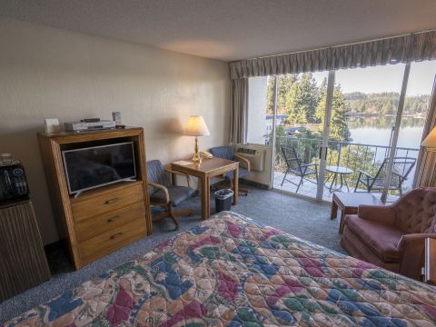 Flagship Inn
