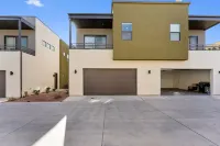 Villa #29 at Bloomington Country Club 4 Bedroom Townhouse