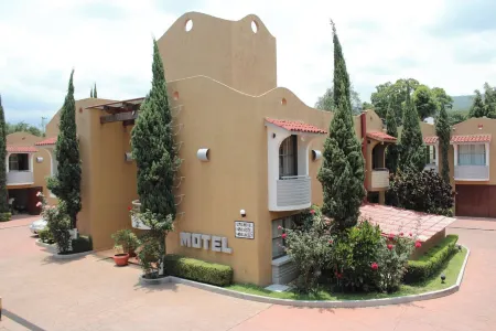 HOTEL REAL OCOTEPEC