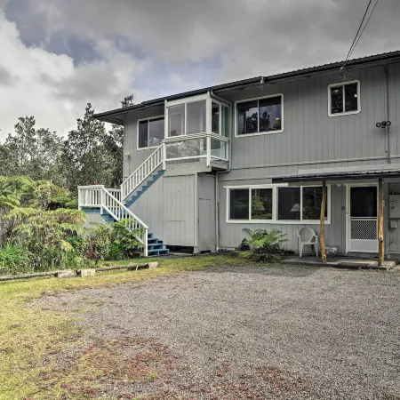 Tropical Volcano Bungalow < 4 Mi to Nat'l Park!