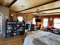 The Brewster Inn Hotels in Dexter