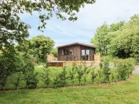Oak Lodge Hotels in Wendron