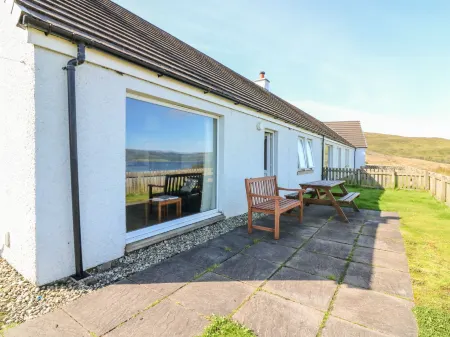 Poppies Cottage Отели в г. Малл