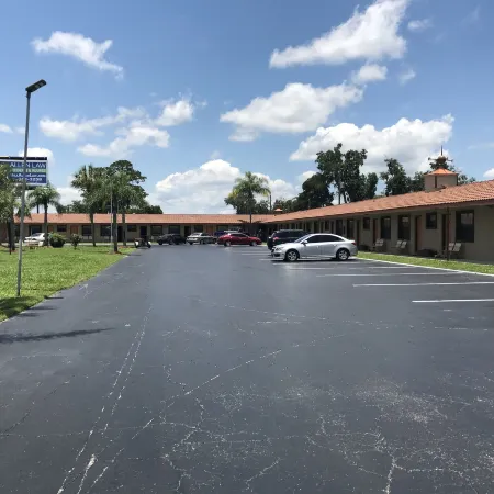 Silver Princess Motel