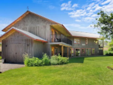 Mt Gardner Inn Hotels in Winthrop